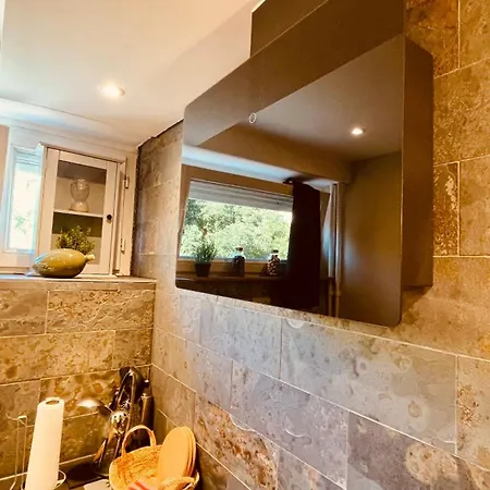 La Colmarina Cosy 1 Bedroom Flat- Elevator Wifi & Private Parking-keybox Apartment *