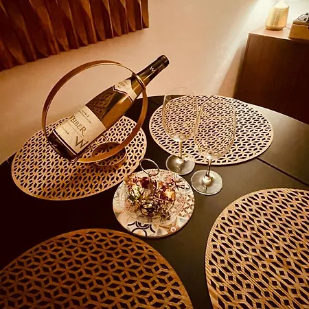 Cosy Centre-ville Colmar-ascenseur & Parking Prive En Sous Sol