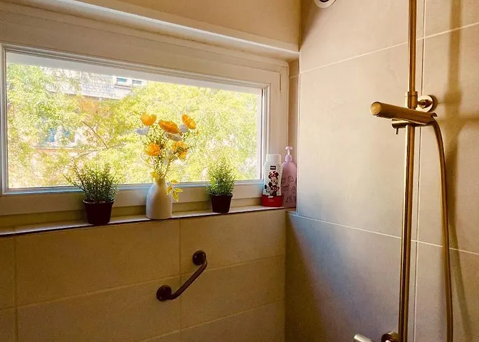 Cosy Centre-ville Colmar-ascenseur & Parking Prive En Sous Sol Кольмар