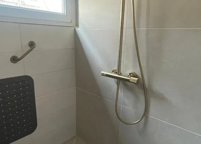 Cosy Centre-ville Colmar-ascenseur & Parking Prive En Sous Sol Apartament